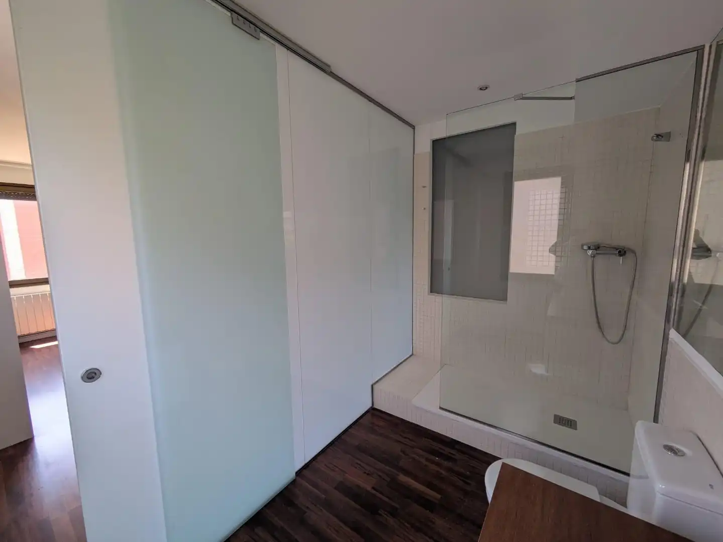 Bany de Pis de lloguer en Barcelona amb Aire condicionat, Calefacció i Parquet
