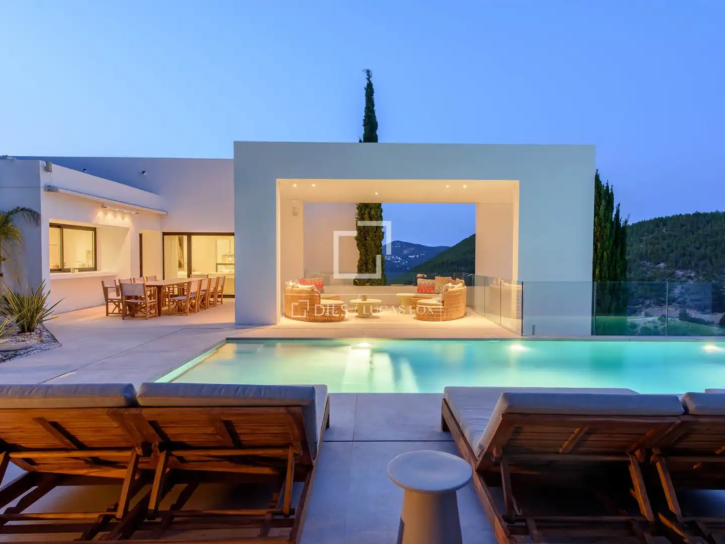Terrace of Houses for sale in Santa Eulària des Riu  with Air Conditioner and Swimming Pool