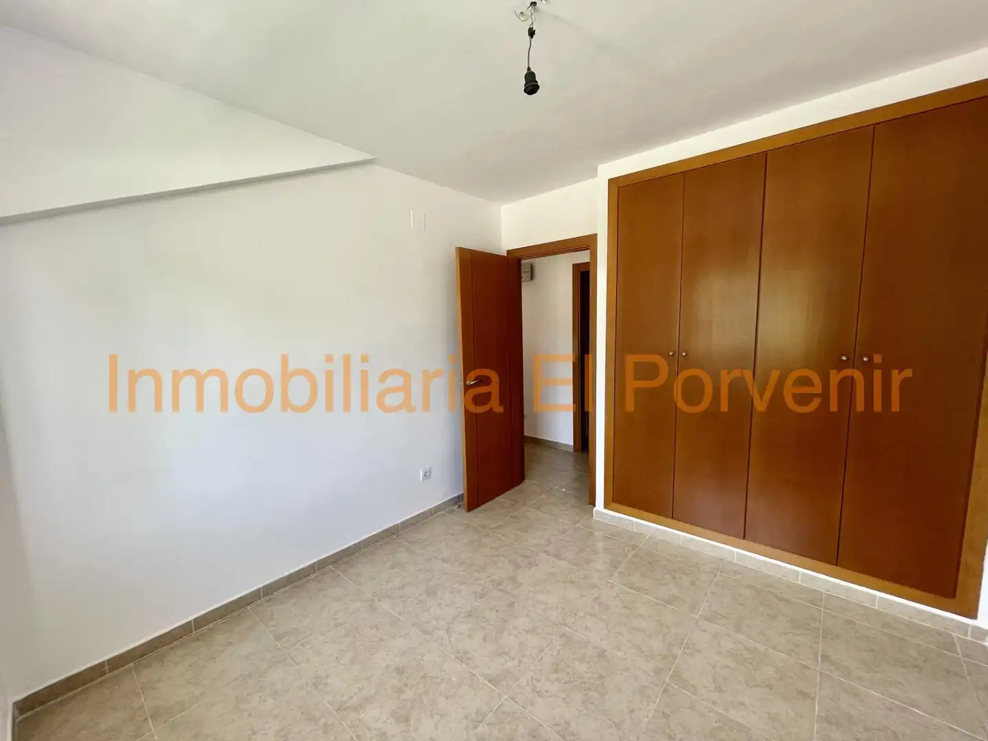 Casa o chalet de alquiler en Torrent con Calefacción, Jardín privado y Terraza