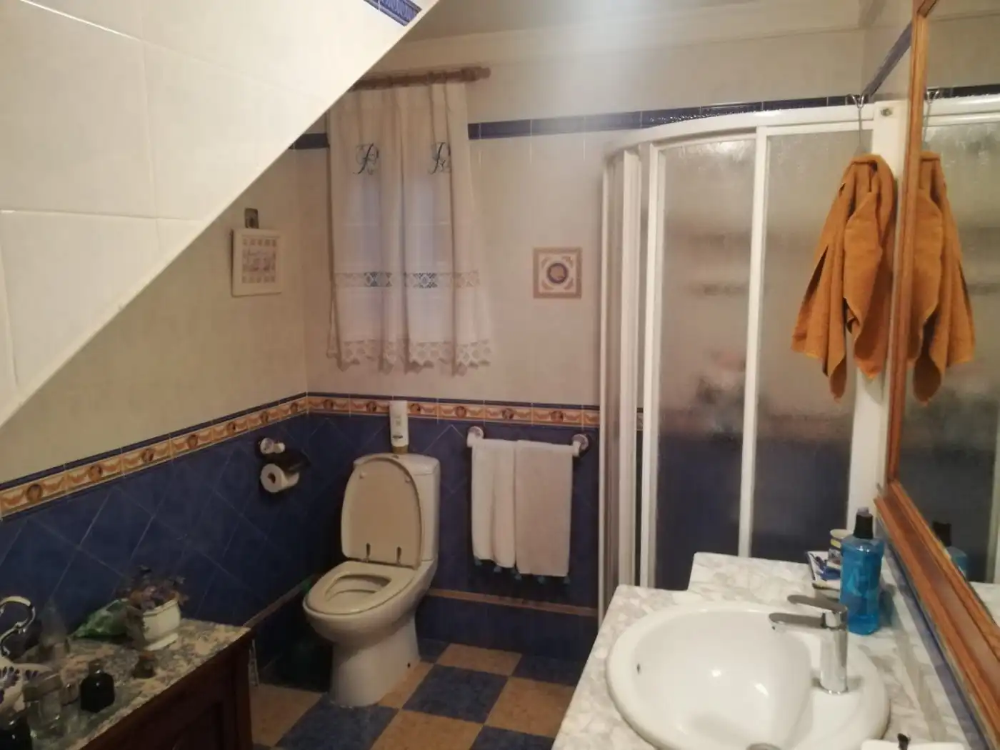 Bathroom of Houses for sale in Albacete  with Air Conditioner, Terrace and Storage room