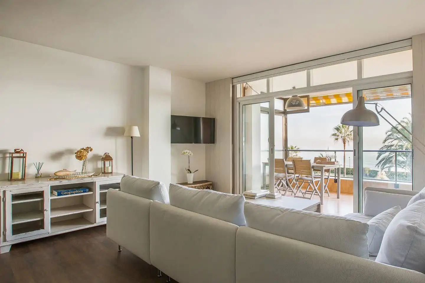 Sala de estar de Piso de alquiler en Gavà con Calefacción, Terraza y Piscina comunitaria
