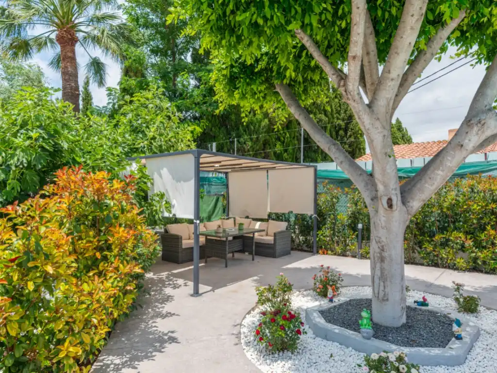 Terrassa de Casa o xalet en venda en El Campello amb Aire condicionat, Jardí privat i Terrassa