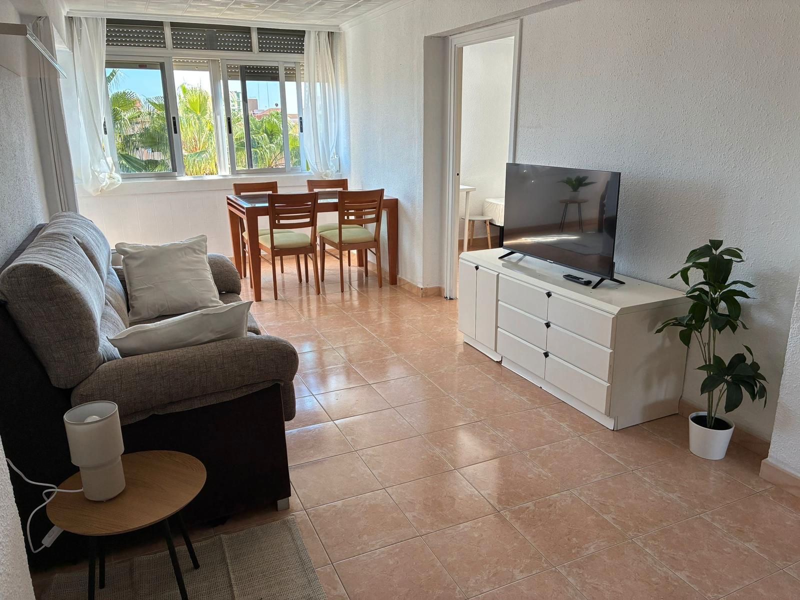 Flat to rent in Carrer de Campillo de Altobuey, Beteró, Poblats Marítims