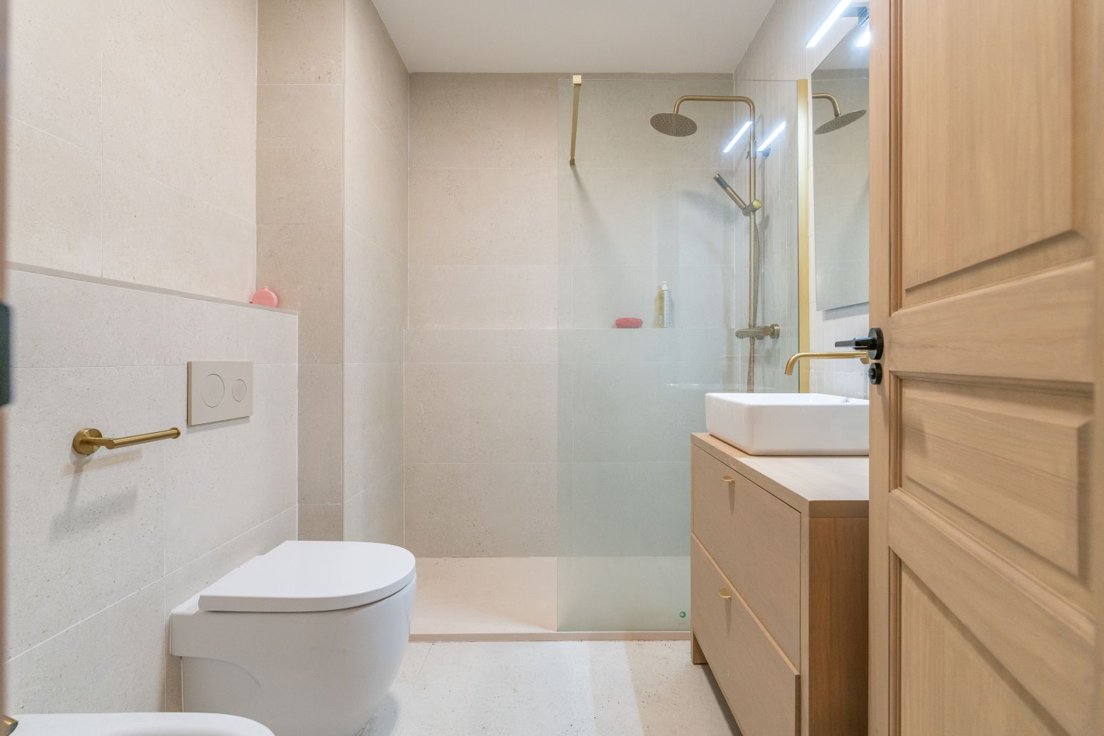 Bathroom of Flat for sale in Reus  with Air Conditioner and Heating