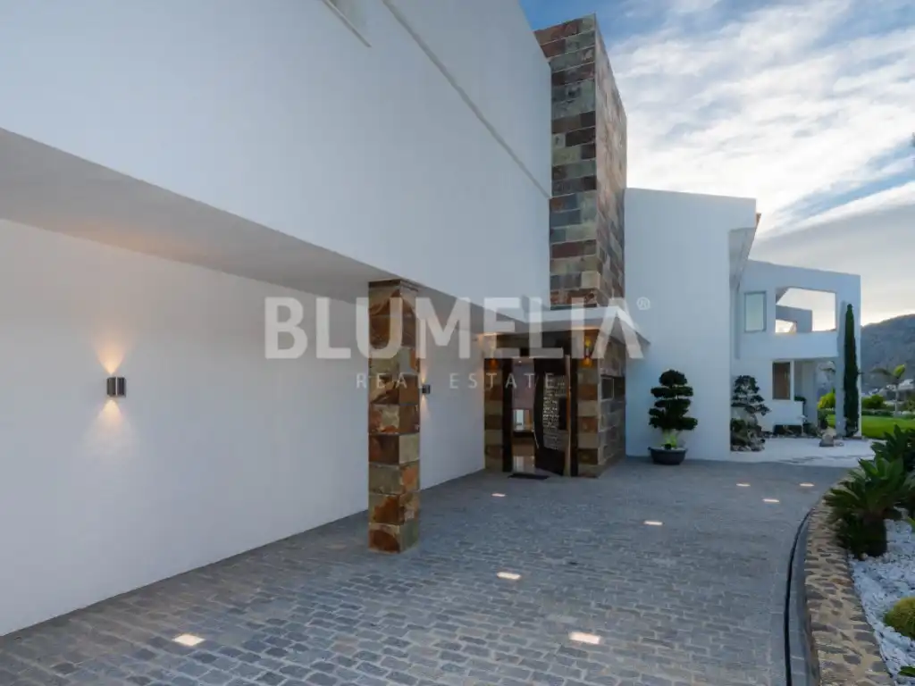 Houses for sale in Altea la Vella