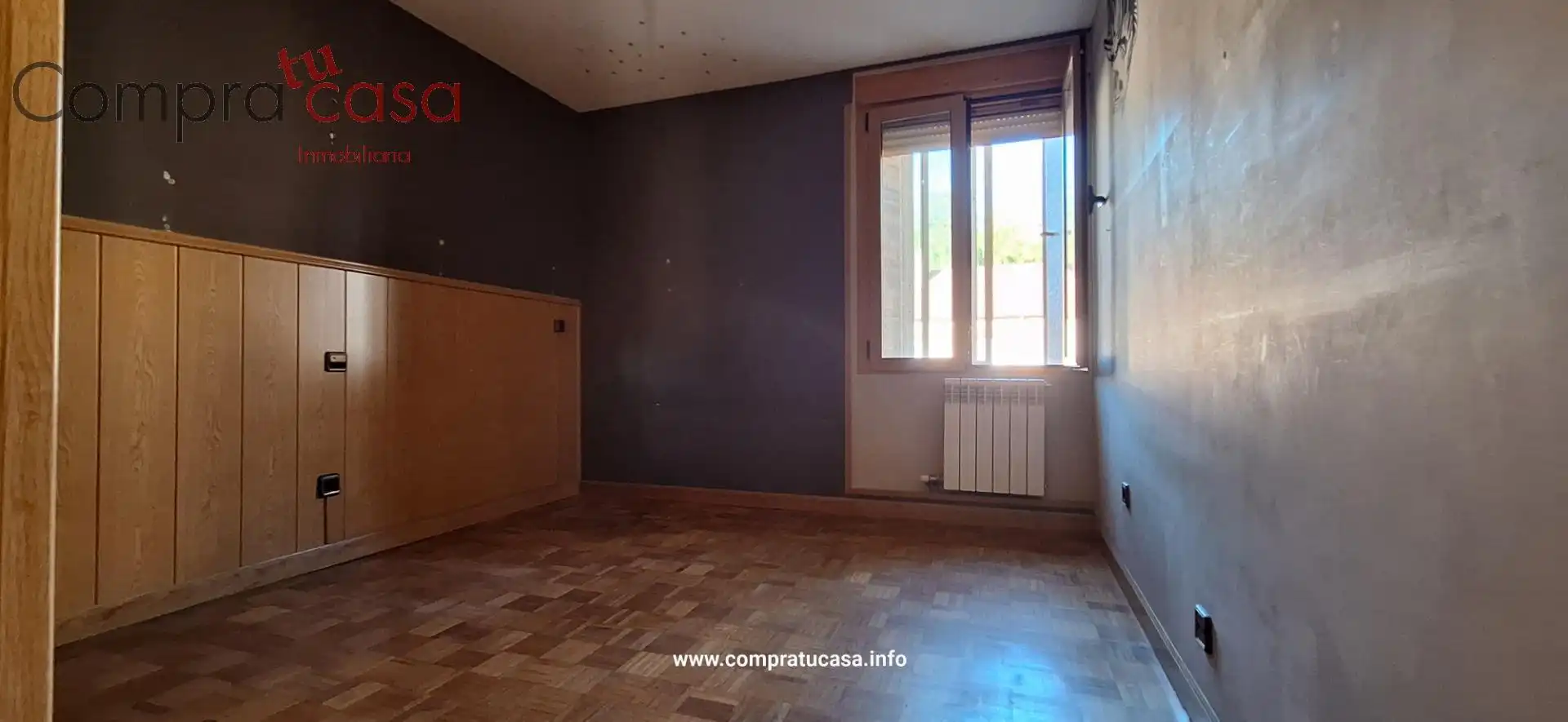Dormitori de Pis en venda en Segovia amb Parquet, Traster i Alarma