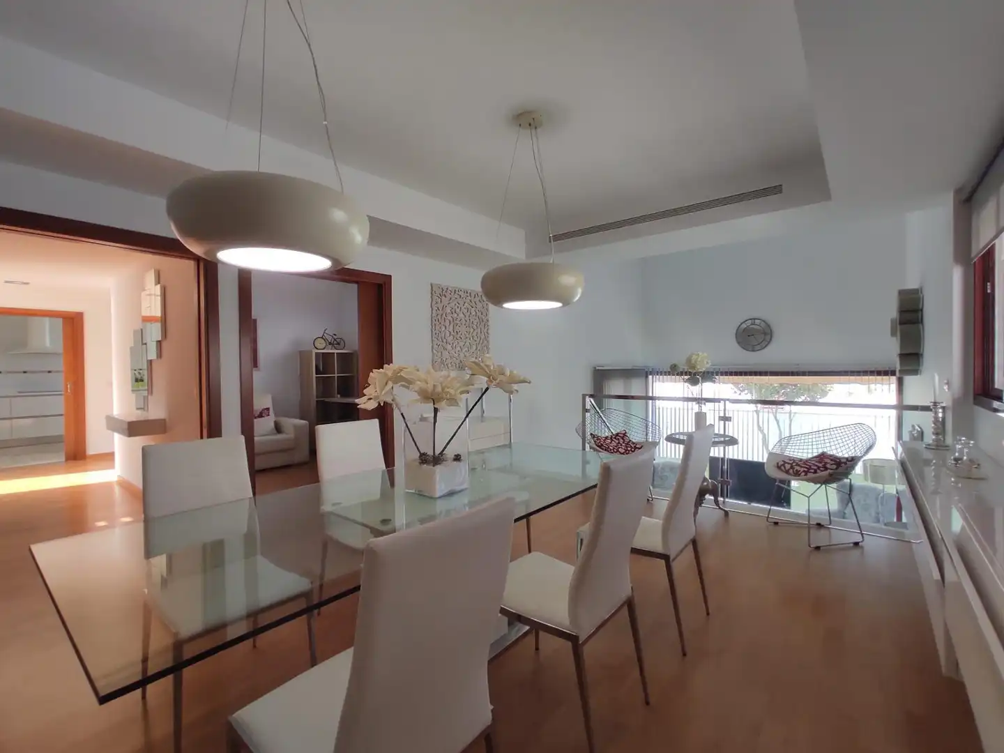 Comedor de Casa o chalet de alquiler en Montequinto con Aire acondicionado, Calefacción y Jardín privado