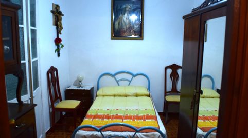 Foto 3 von Einfamilien-Reihenhaus zum Verkauf in Fuentes de León, Badajoz