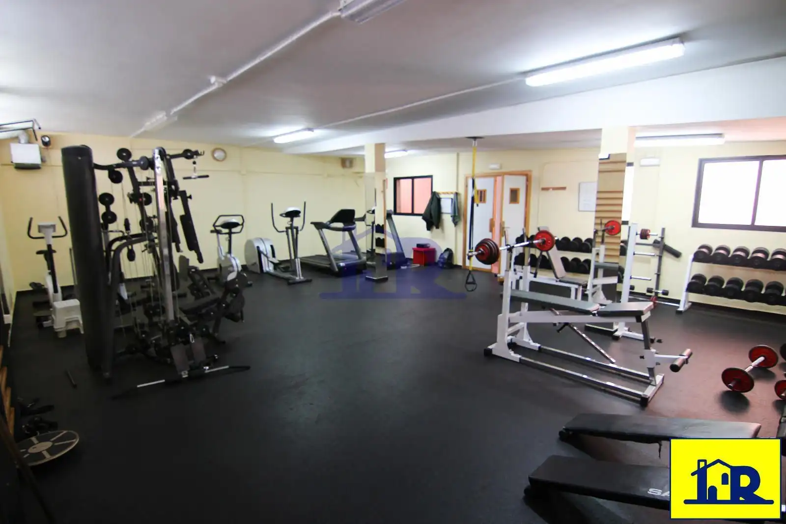 Piso en venta en Cuenca con Calefacción, Trastero y Piscina
