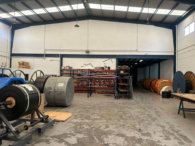 Nave industrial en Alquiler en Las Vegas - Campoaras