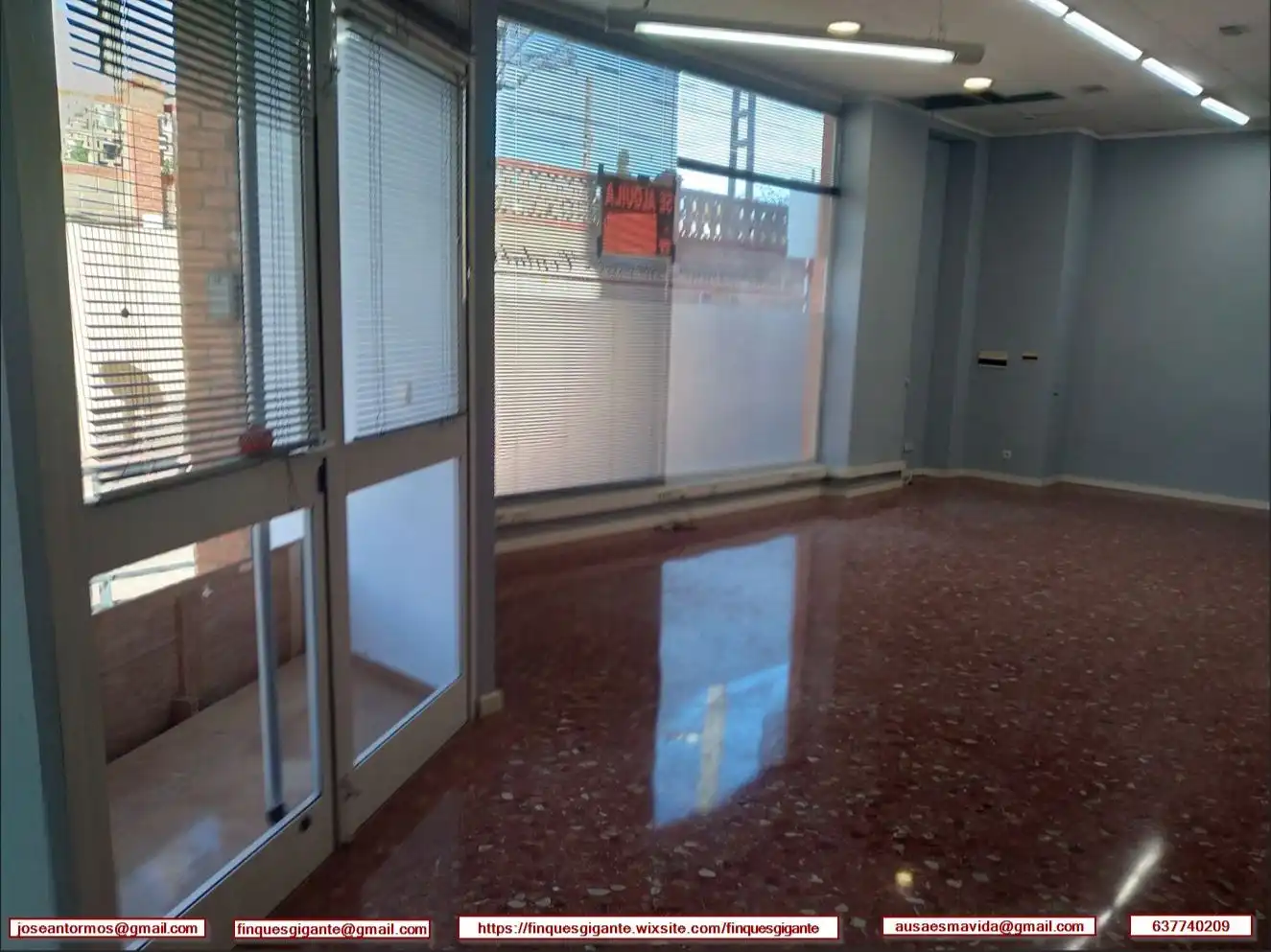 Local comercial de lloguer a Calle san rafael 14 bajo, imagen 3