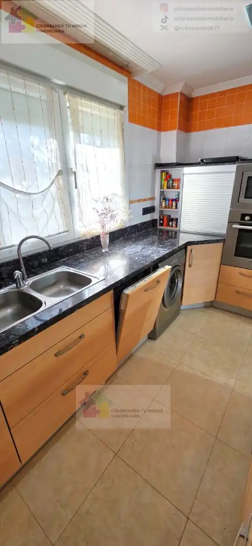 Kitchen of Houses for sale in Sariegos  with Air Conditioner, Heating and Private garden