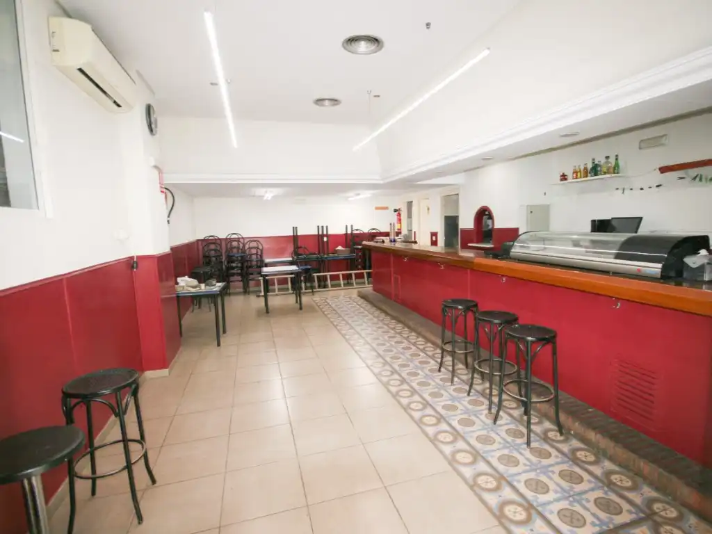 Local comercial en venda a Calle Aurora