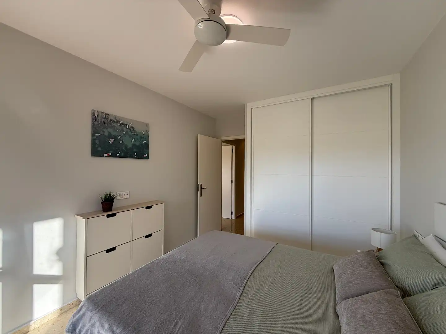 Bedroom of Apartments for rent in O Grove    with Terrace, Furnished and Oven
