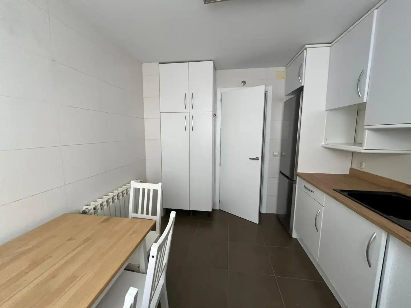 Cuina de Dúplex de lloguer en Torrijos amb Aire condicionat, Calefacció i Forn