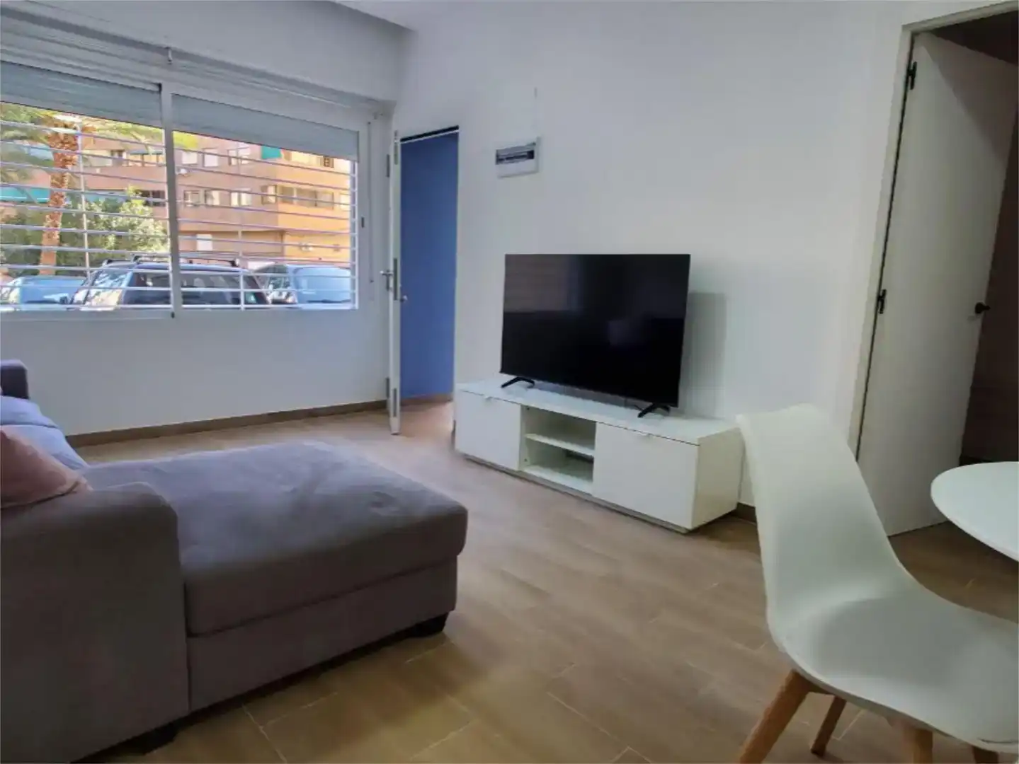 Sala d'estar de Pis en venda en Alicante / Alacant amb Balcó