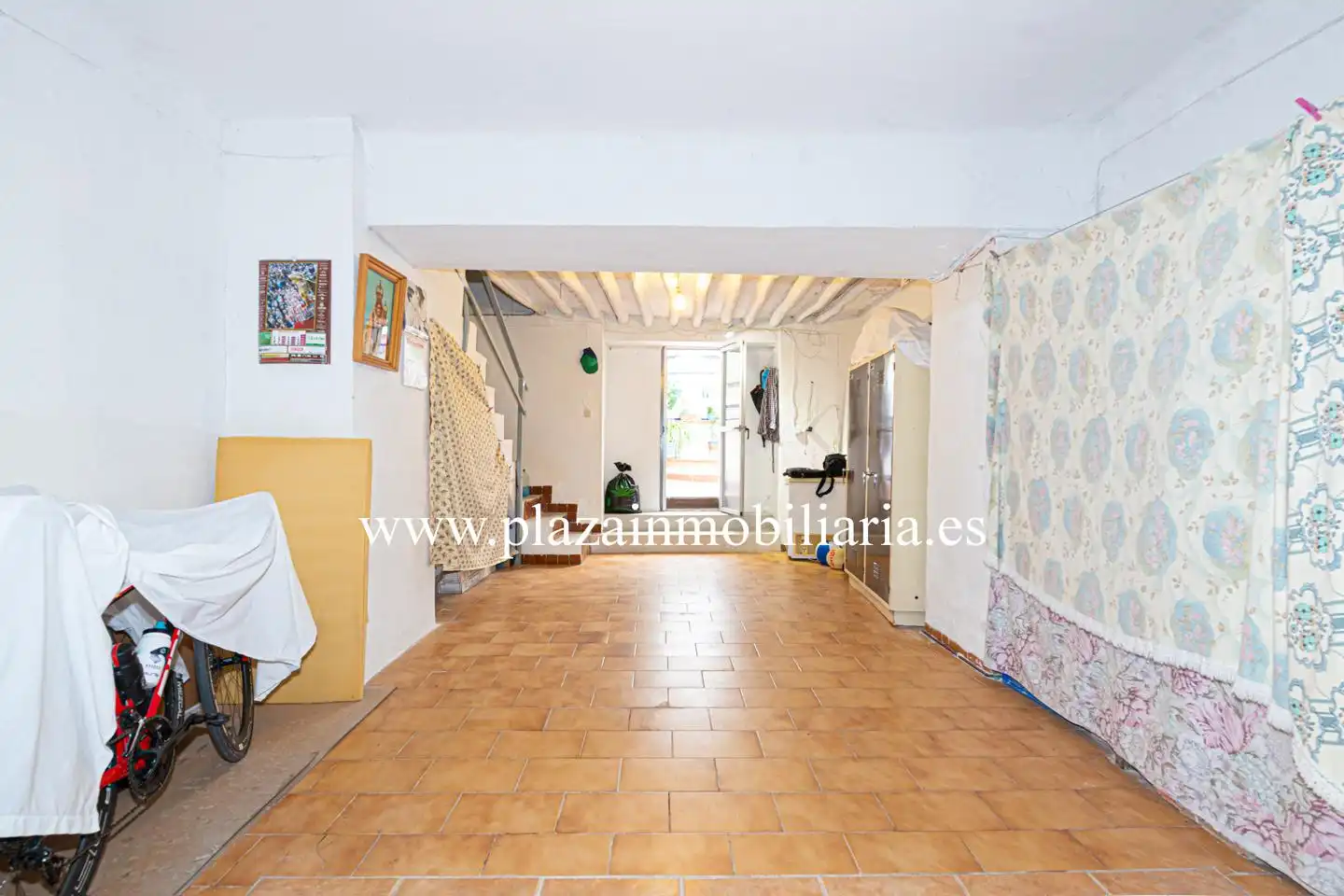 Houses for sale in Lucena  with Storage room