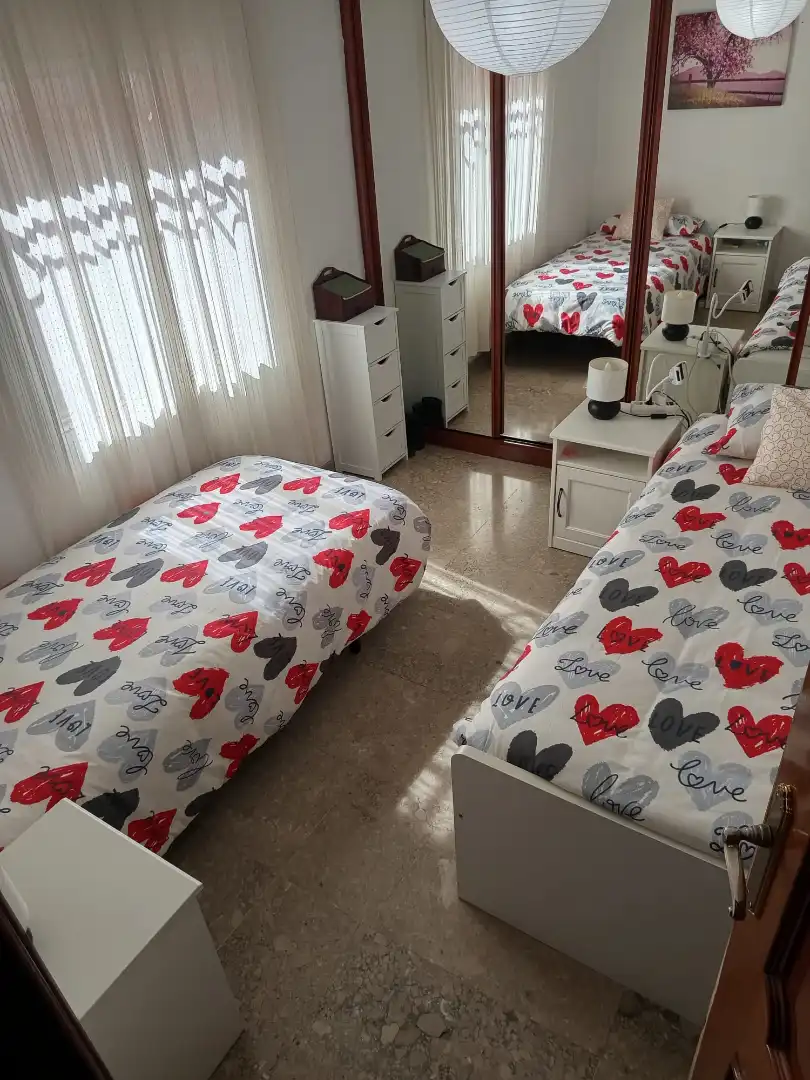 Piso en venta en Carrer de la Pallaresa, imagen 5