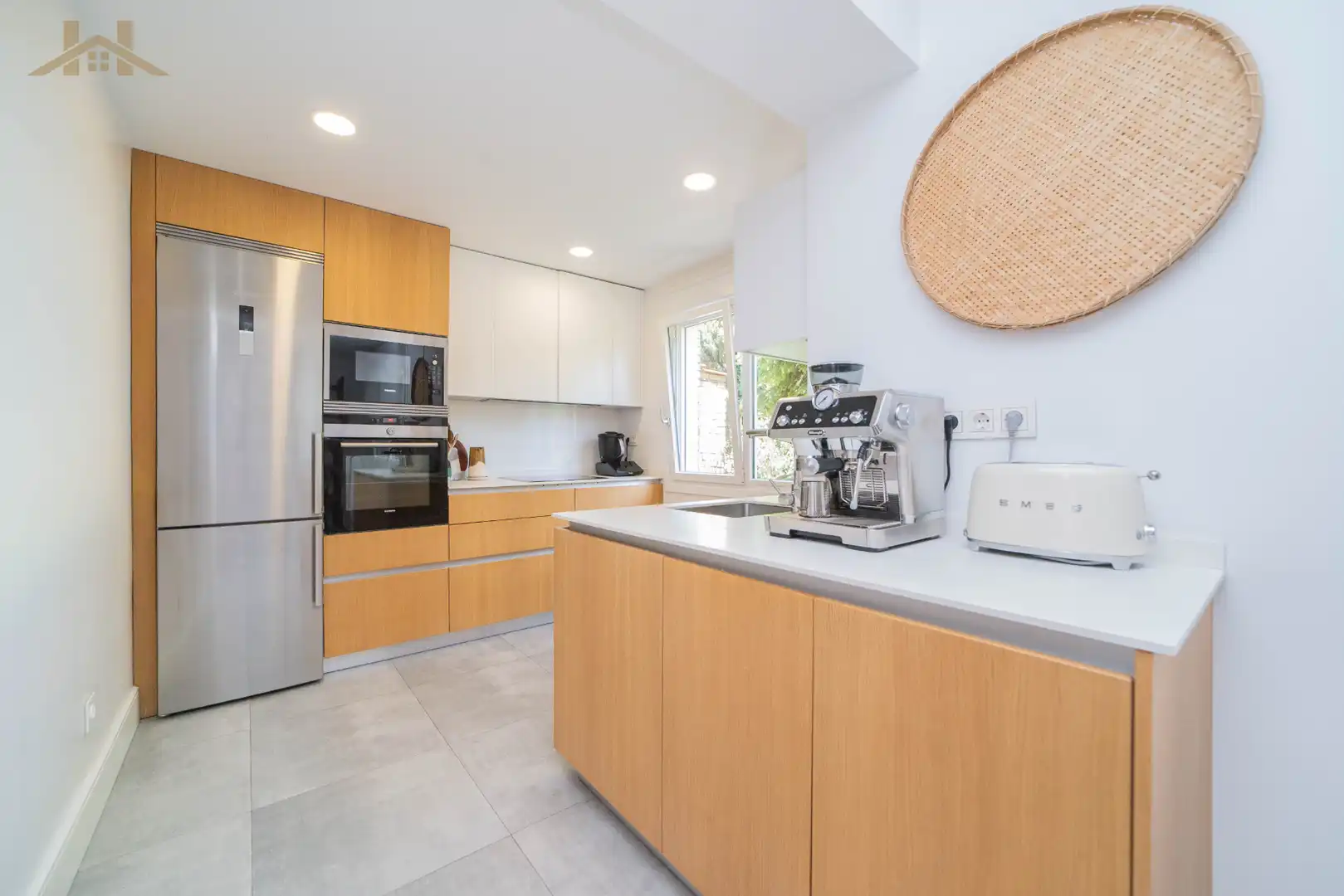 Kitchen of Detached homes for sale in Pozuelo de Alarcón  with Air Conditioner, Heating and Private garden