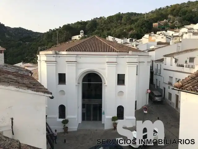 Vista exterior de Casa o xalet en venda en Ubrique amb Moblat