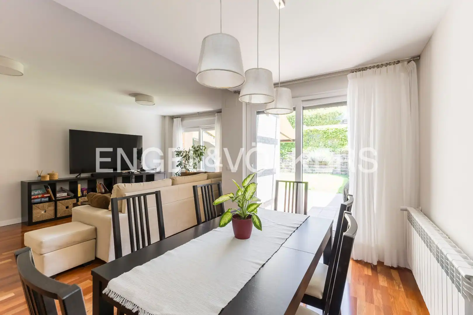 Comedor de Casa o chalet en venta en San Agustín del Guadalix con Aire acondicionado, Calefacción y Jardín privado