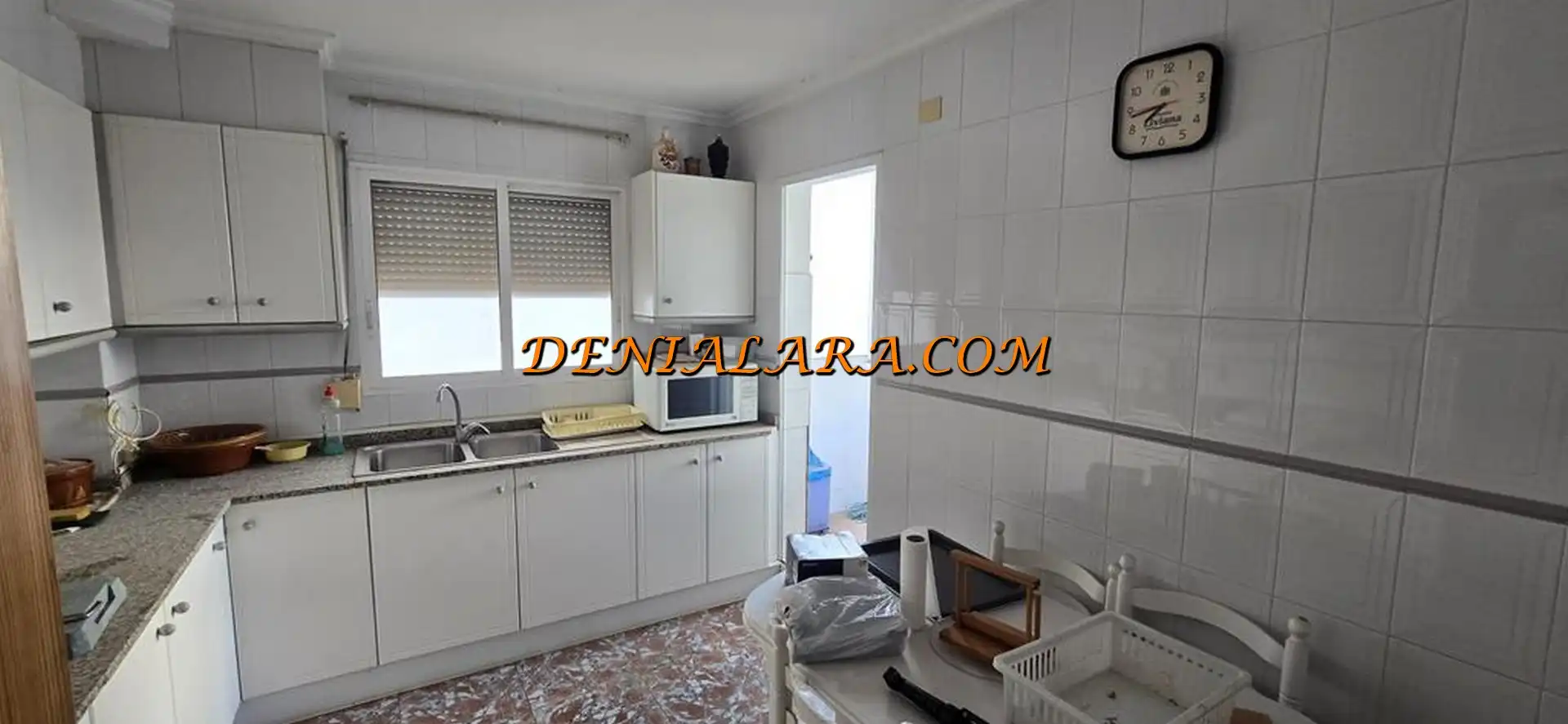 Habitación de Piso en venta en Dénia con Calefacción, Trastero y Balcón