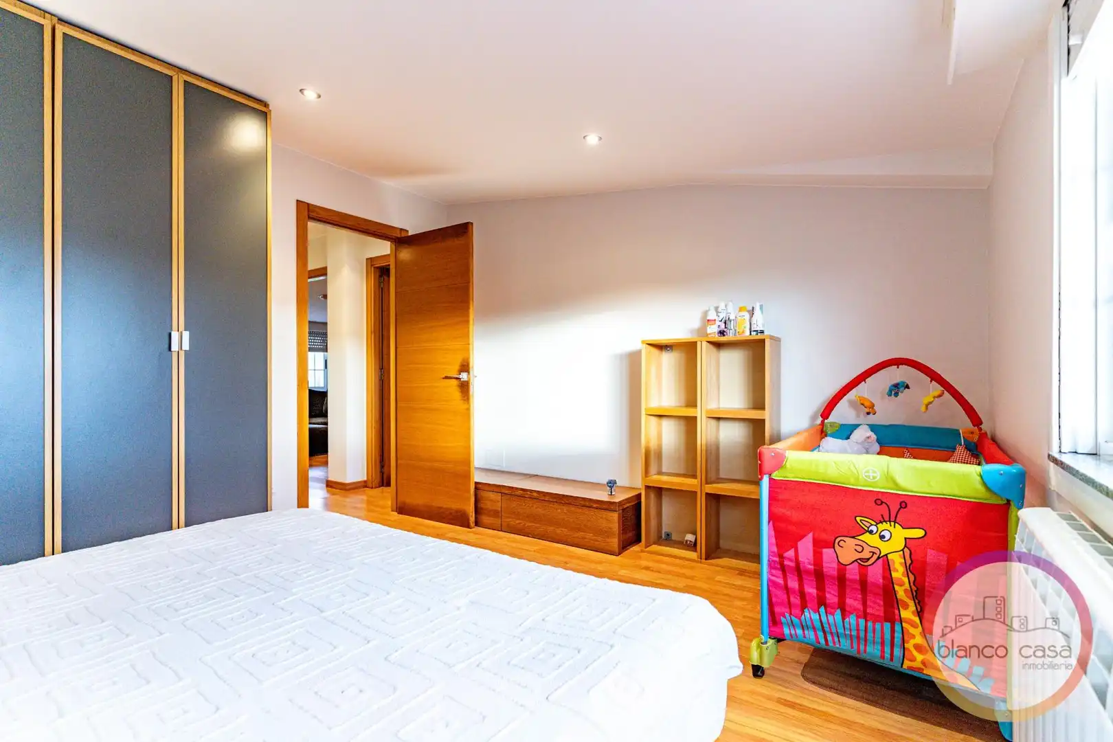 Habitación de Casa o chalet en venta en Carballo con Calefacción, Jardín privado y Trastero
