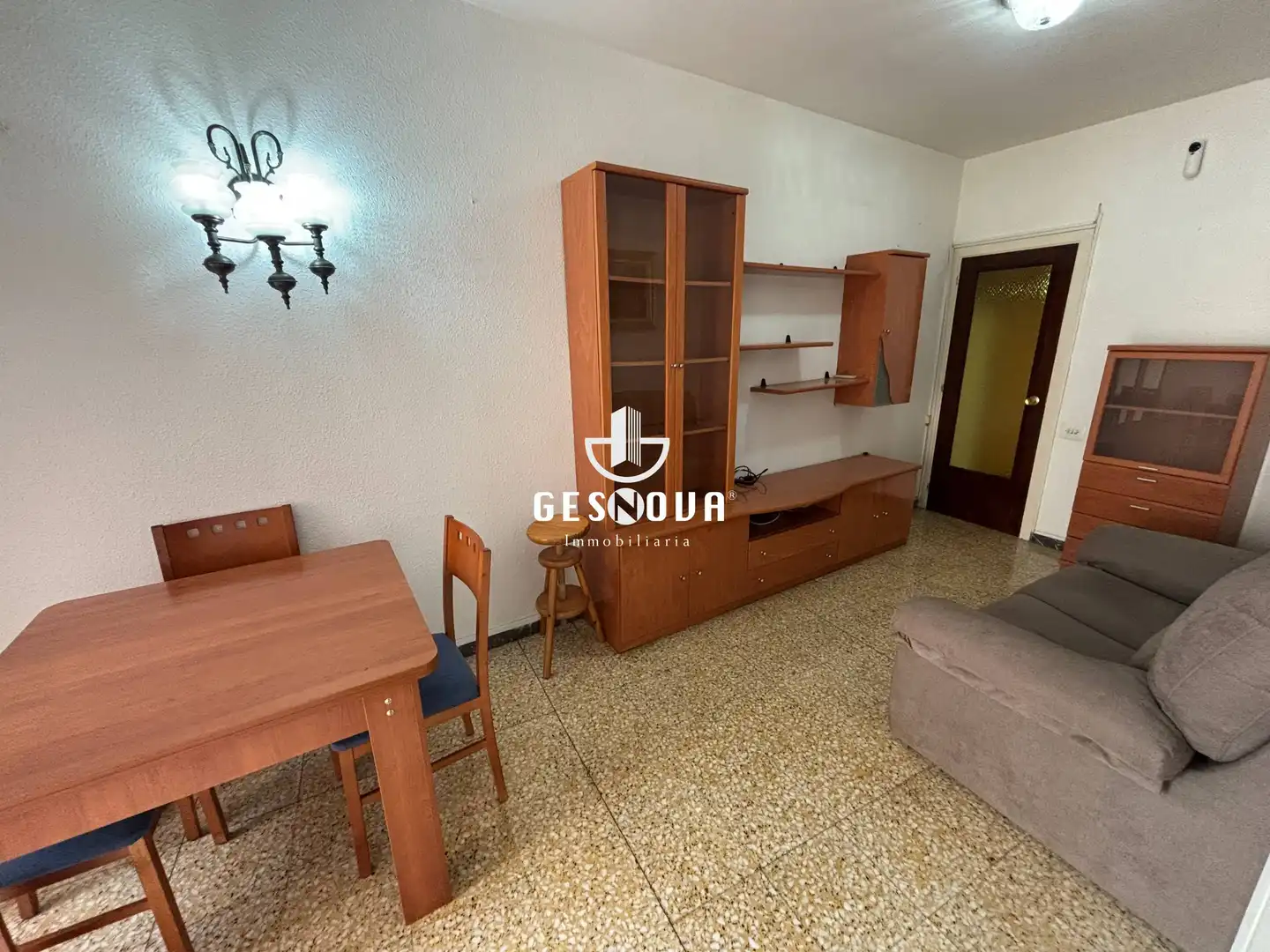 Wohnzimmer von Wohnung zum Verkauf in L'Hospitalet de Llobregat mit Klimaanlage und Balkon