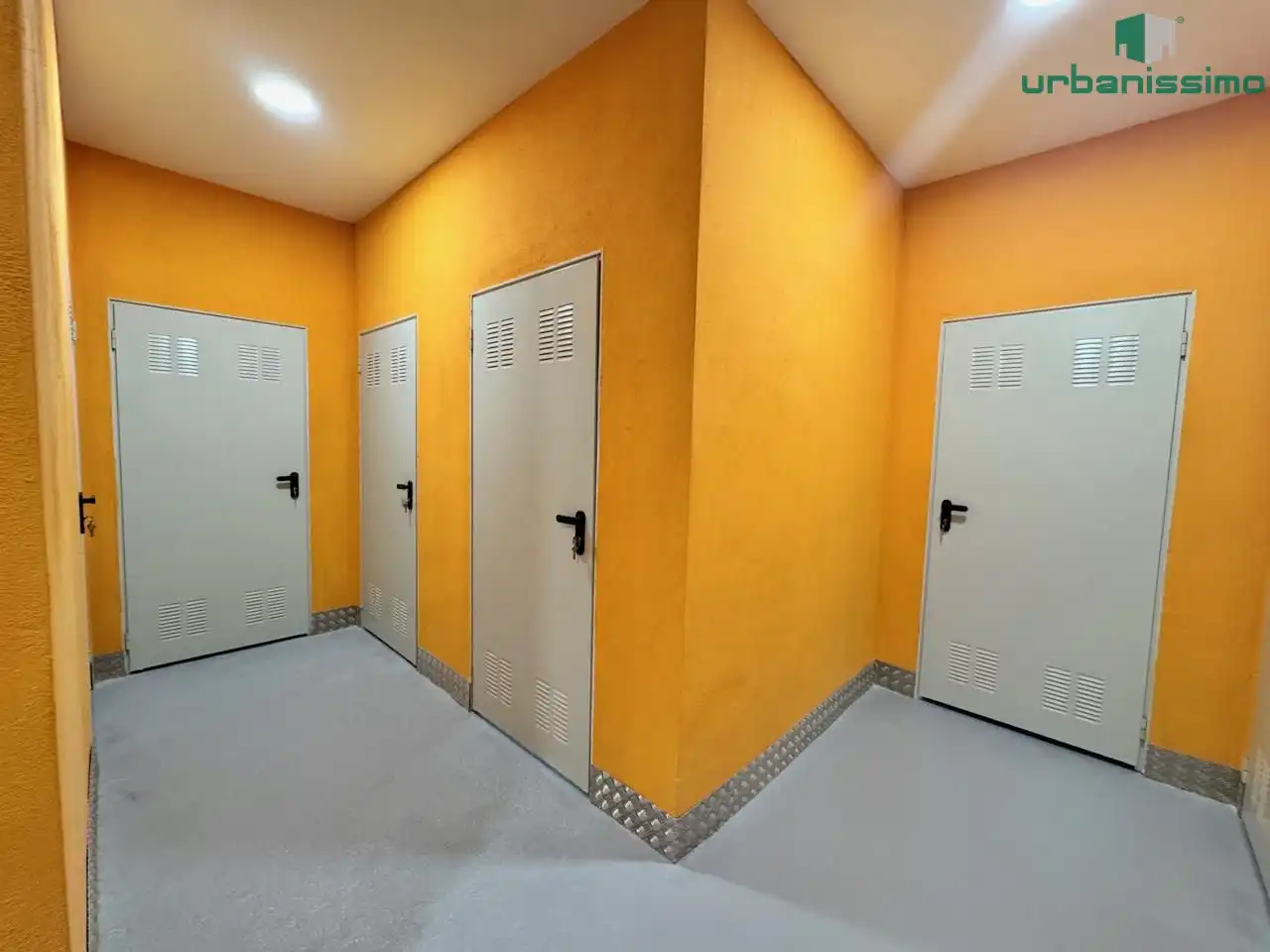 Storage room for sale in Madrid
