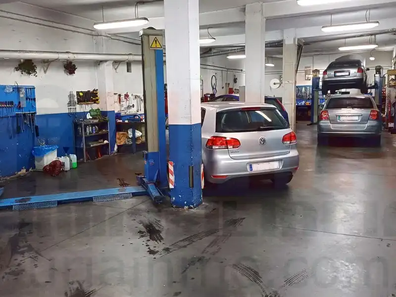 Gewerbefläche zum Verkauf in Calle Argañosa 36, imagen 10