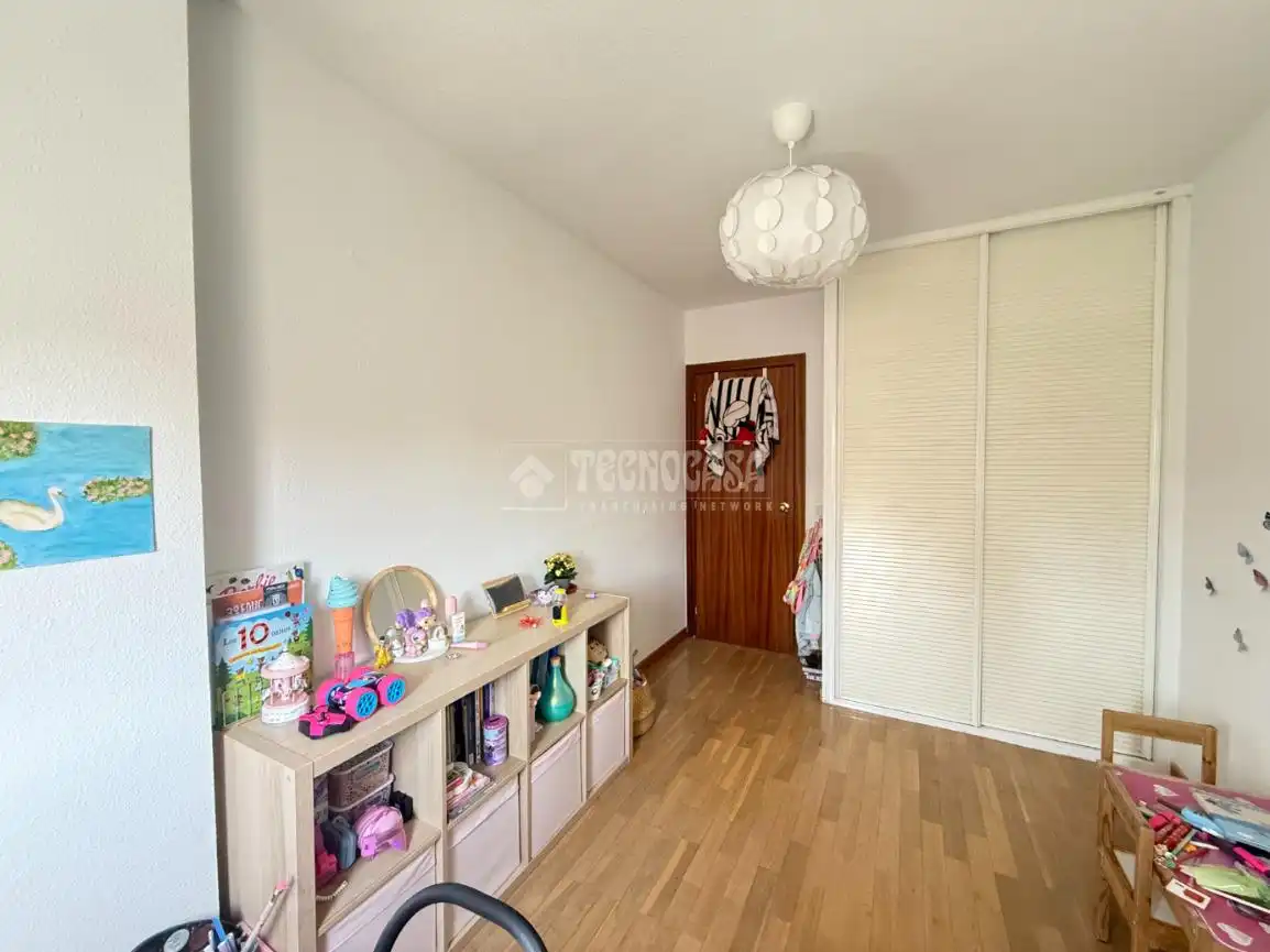 Habitación de Piso en venta en Madrid con Aire acondicionado y Calefacción