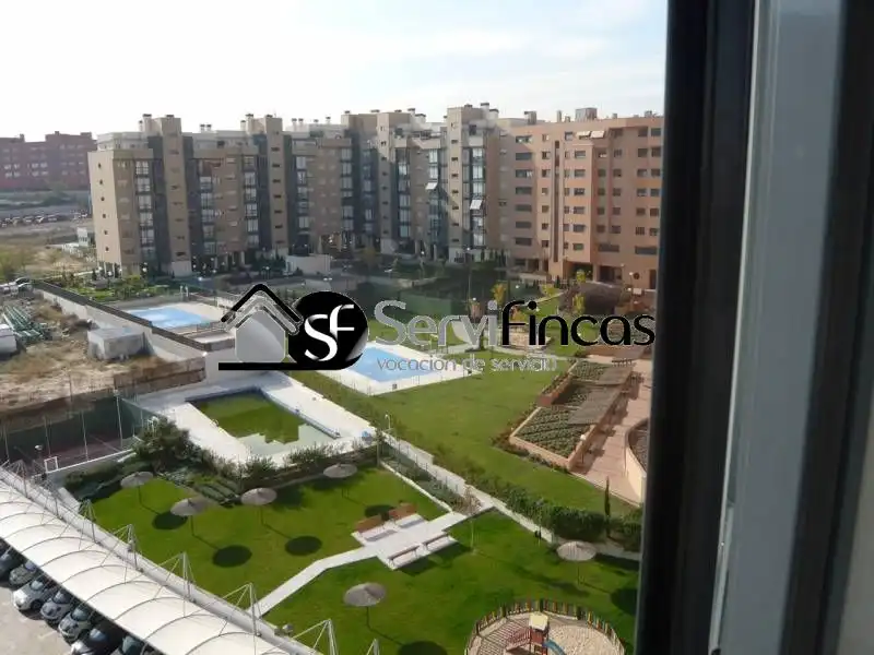 Exterior view of Attic for rent in Madrid  with Air Conditioner, Heating and Private garden