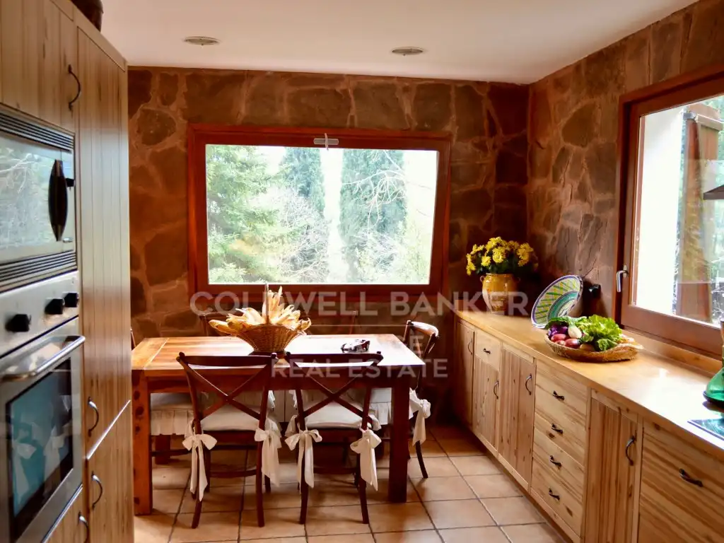 Comedor de Finca rústica en venta en Castellví de Rosanes