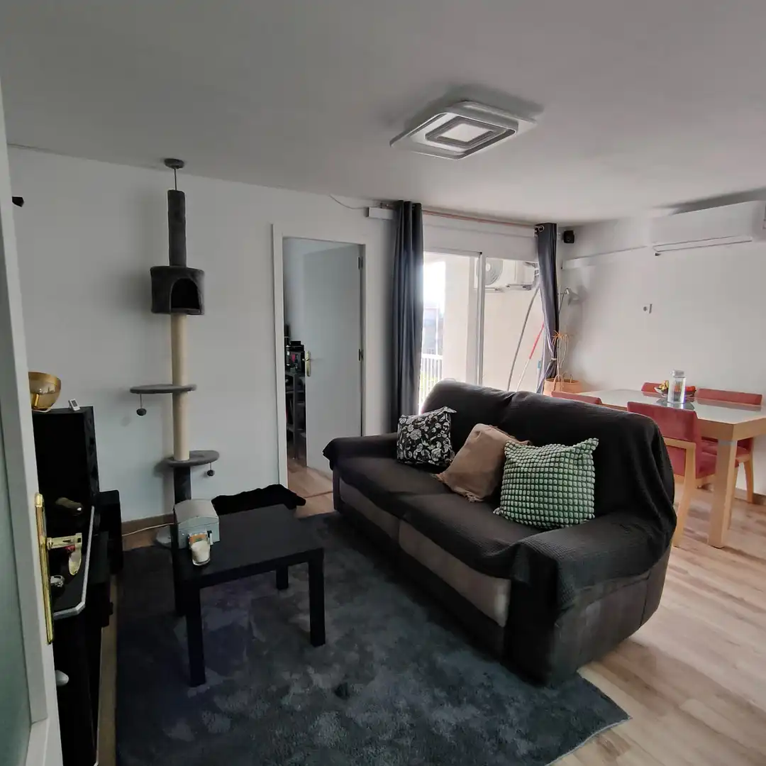 Living room of Flat for sale in Igualada  with Heating, Parquet flooring and Oven