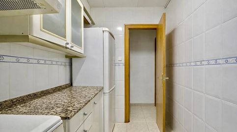 Foto 2 de Piso en venta en Carrer Carrer Ripollès, Hostal, Granollers