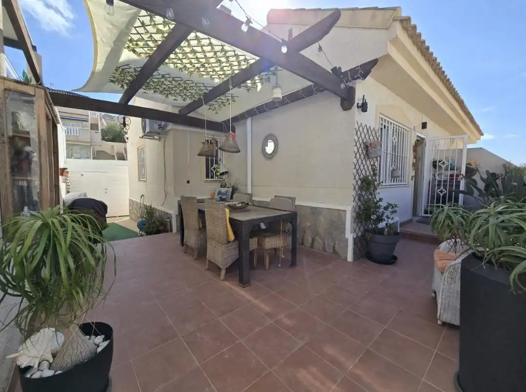Terrassa de Casa o xalet en venda en Rojales