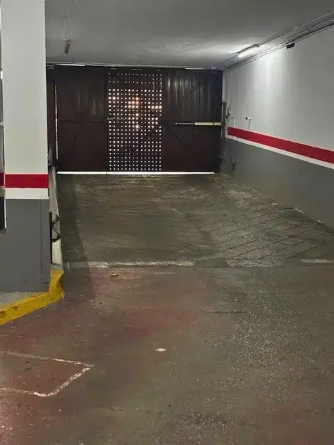 Individuel avec ascenseur à vendre à Carrer de Londres, imagen 6
