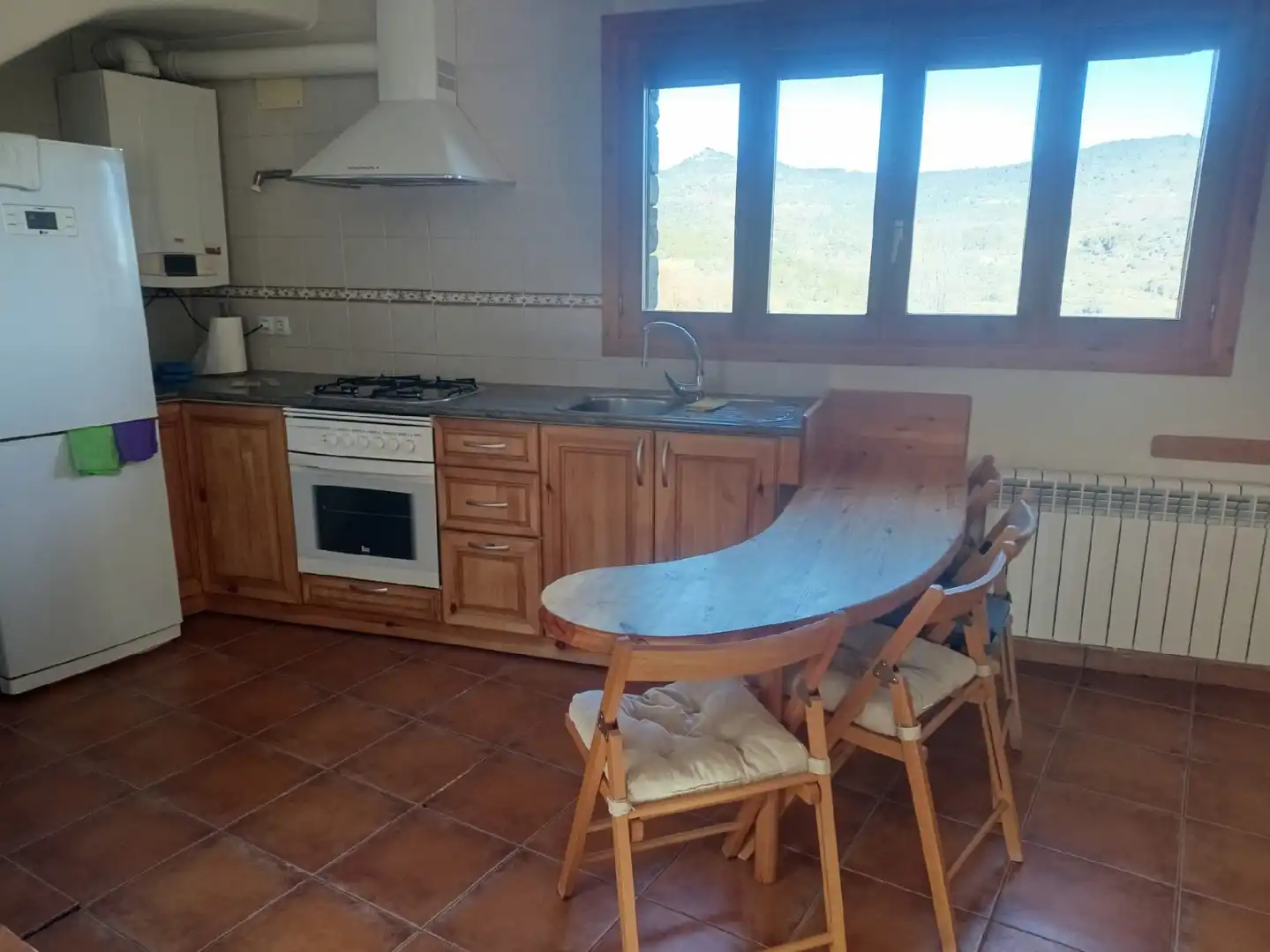 Cuina de Casa o xalet en venda en Graus amb Calefacció, Jardí privat i Traster