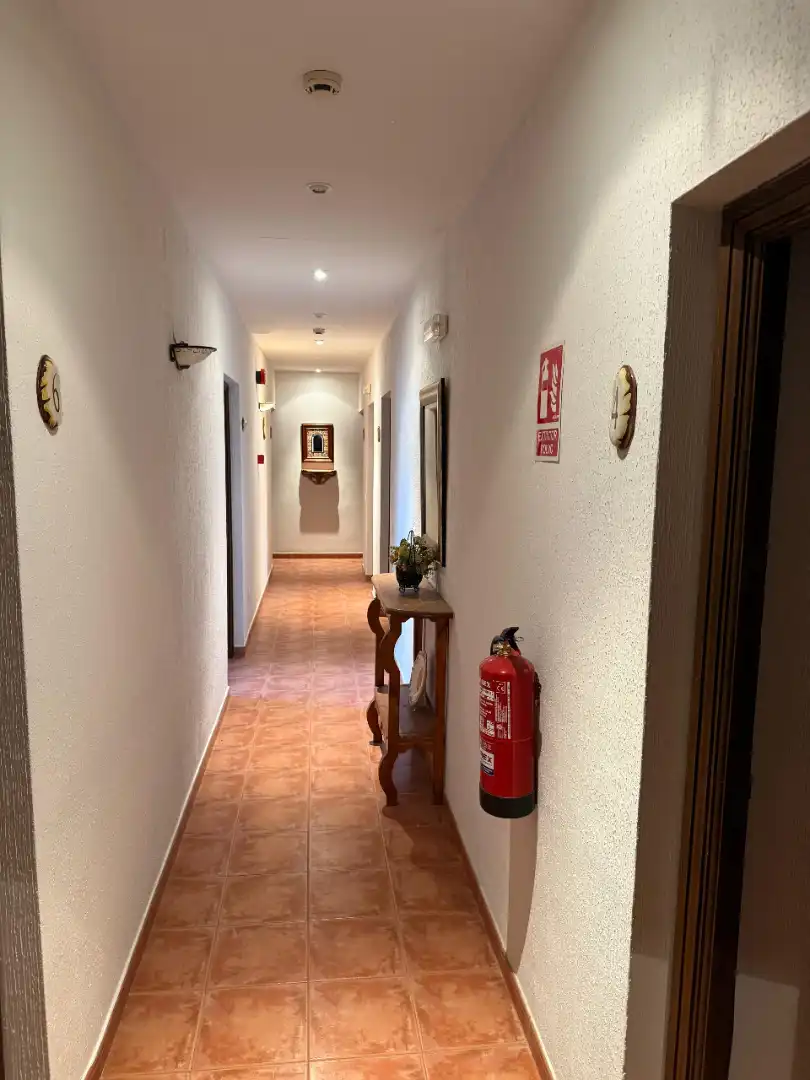 Edificio en venta en Malpica de Tajo con Alarma