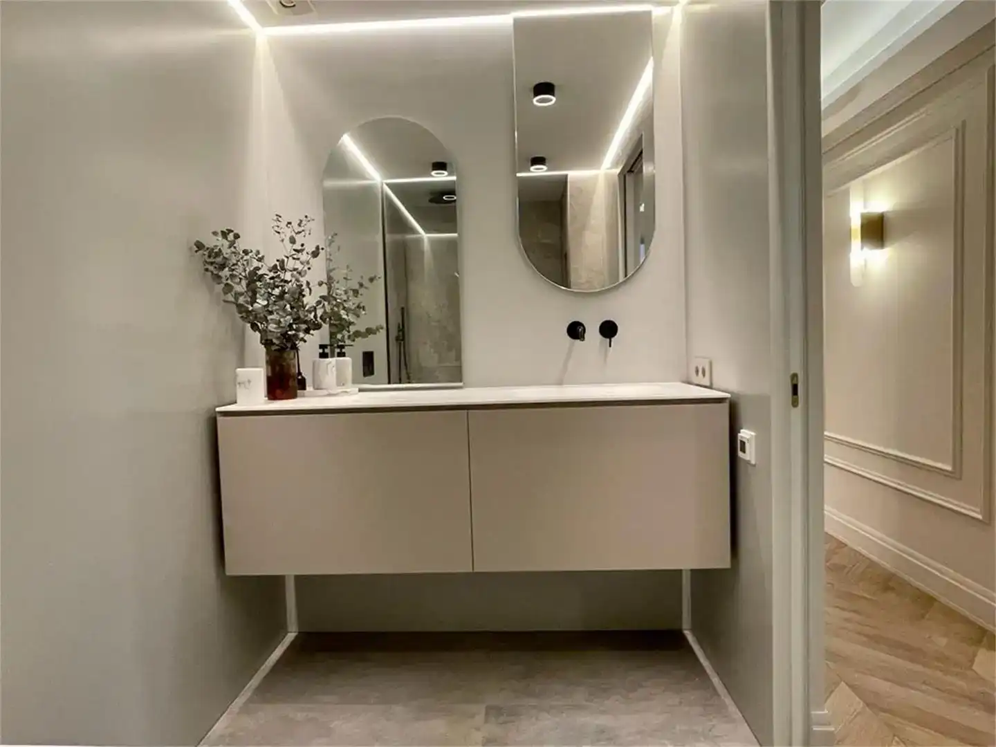 Baño de Piso en venta en  Palma de Mallorca con Aire acondicionado, Calefacción y Parquet
