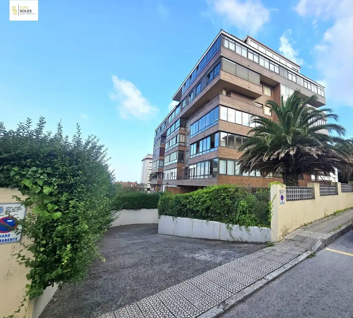 Vista exterior de Pis en venda en Santander amb Calefacció, Jardí privat i Terrassa