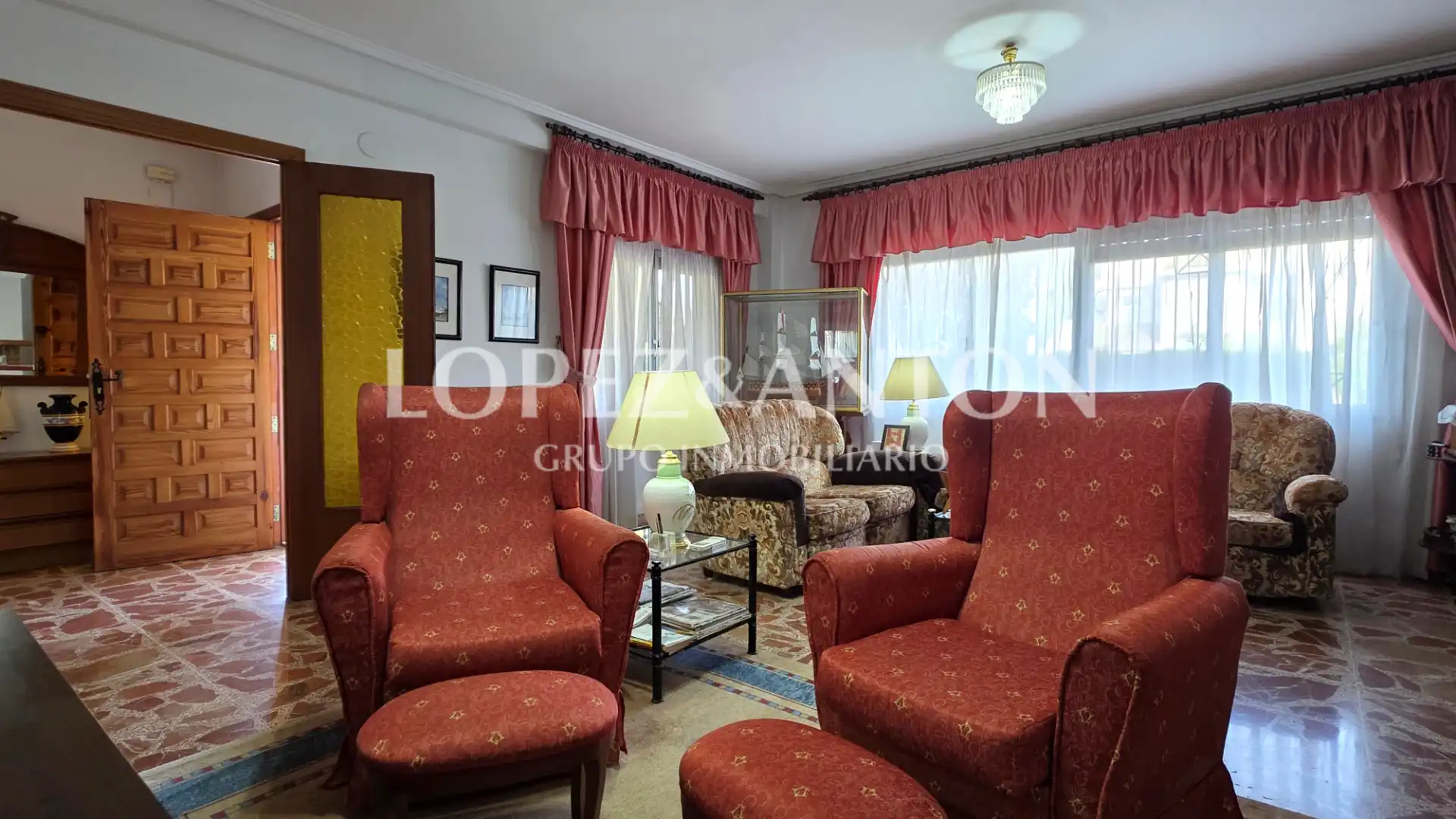 Living room of Houses for sale in L'Eliana  with Air Conditioner, Private garden and Terrace