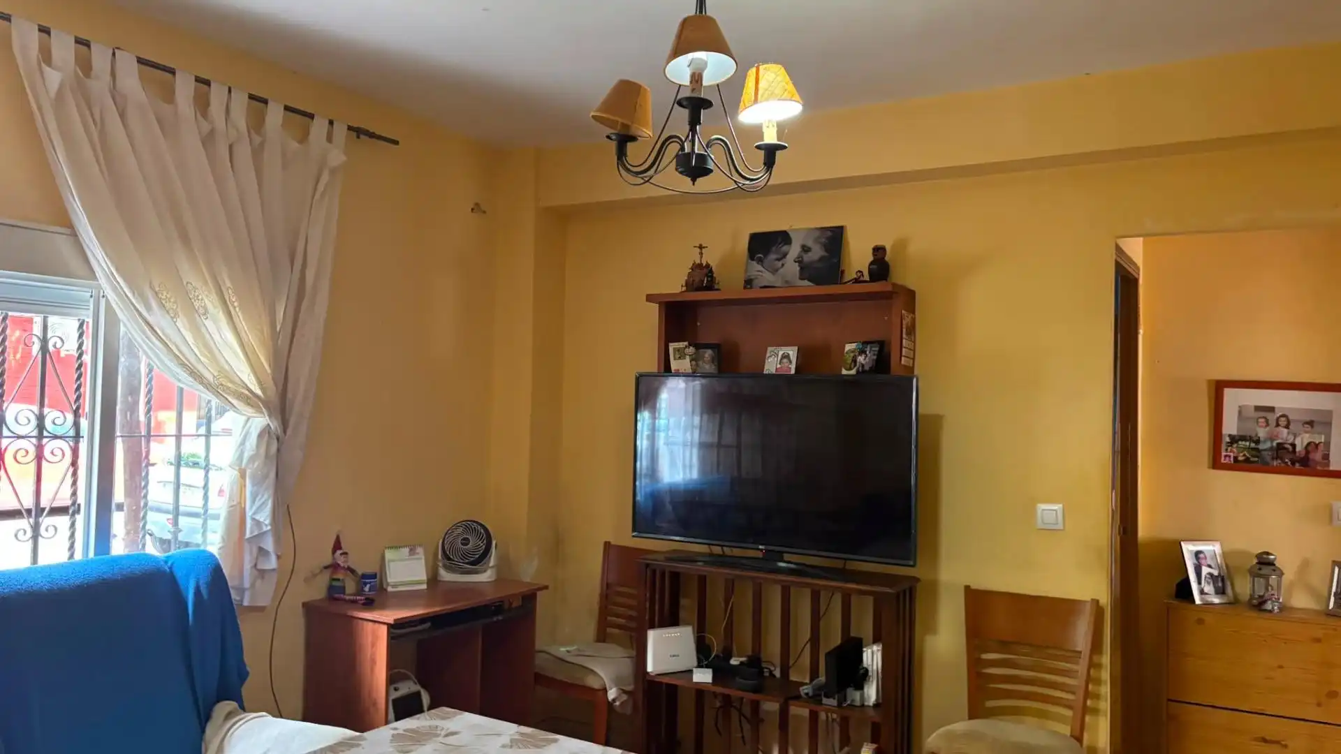 Living room of Flat for sale in Sevilla