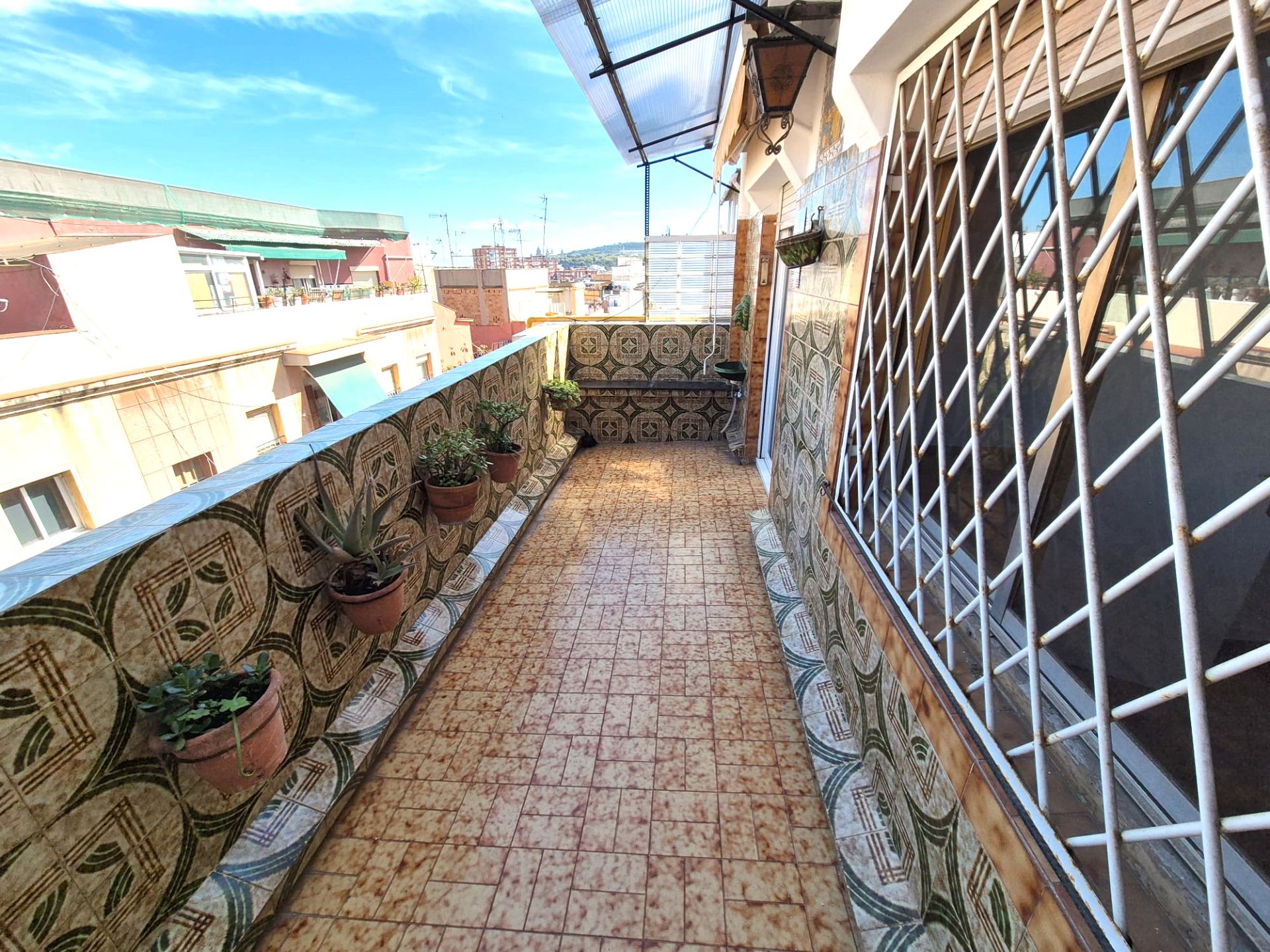 Terrace of Attic for sale in L'Hospitalet de Llobregat  with Parquet flooring, Terrace and Oven