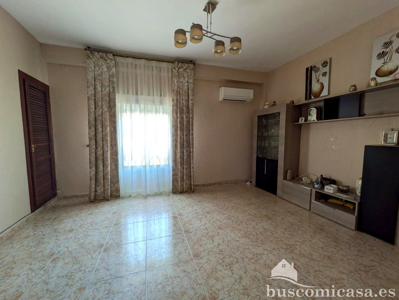 Living room of House or chalet for sale in Linares  with Air Conditioner, Terrace and Balcony