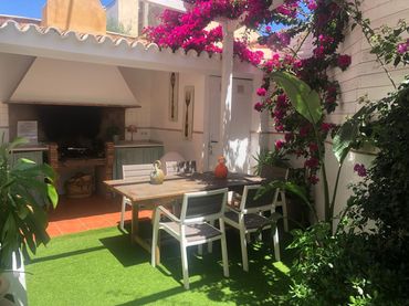 Casa a schiera con balcone in vendita a Carrer del Riu Tajo