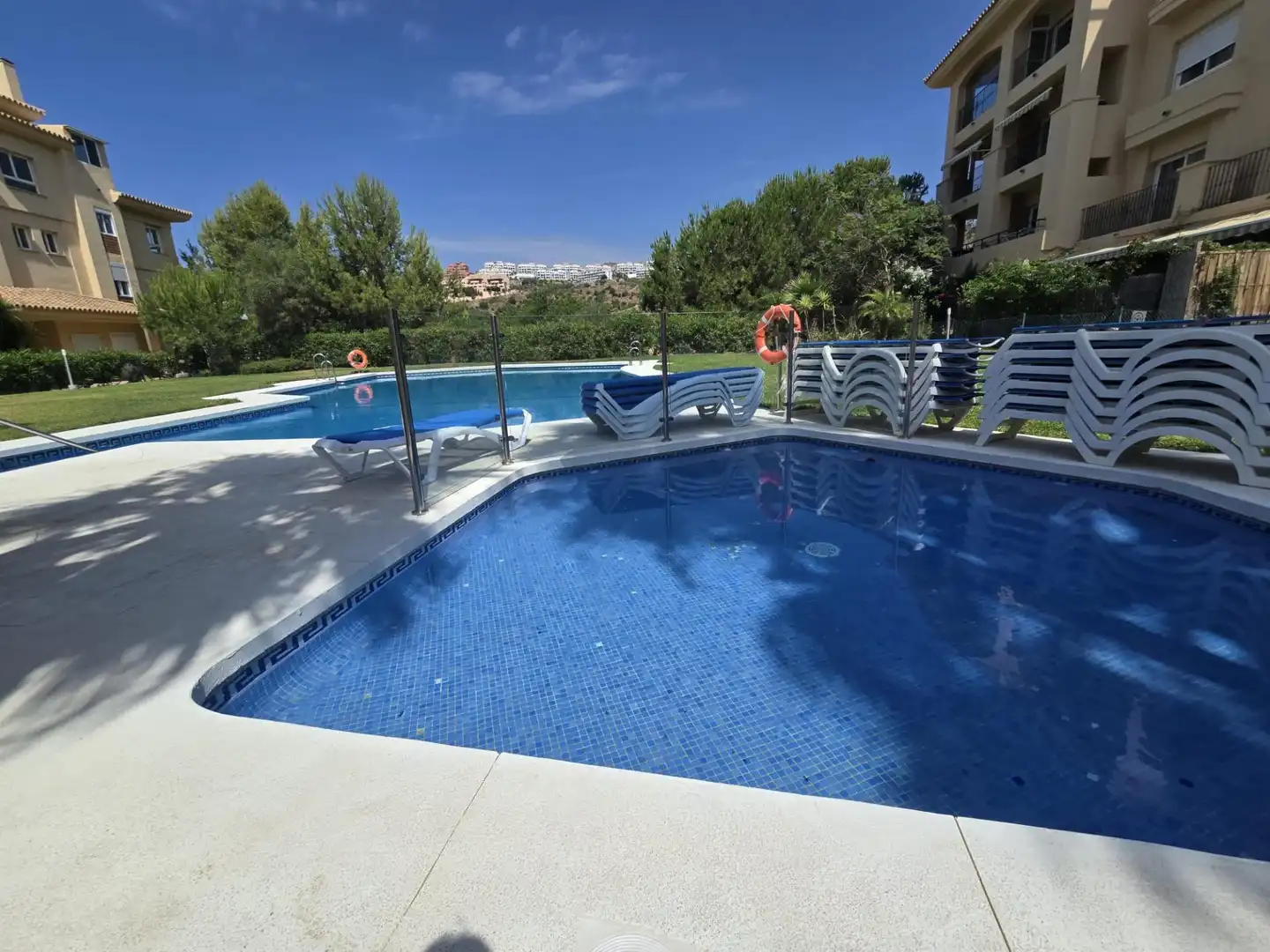 Piscina de Pis en venda en Mijas amb Aire condicionat, Terrassa i Traster