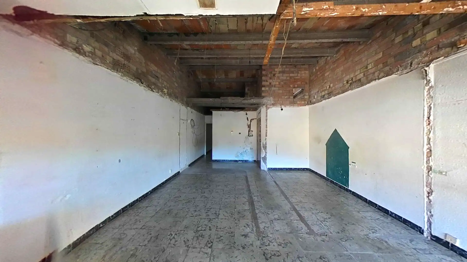 Piso en venta en Vallirana con Balcón