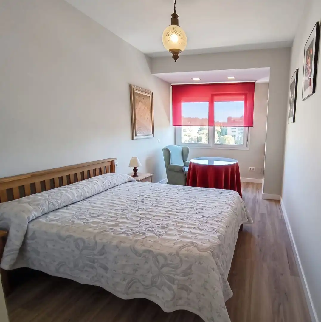 Habitación de Piso de alquiler en Almería con Aire acondicionado y Amueblado