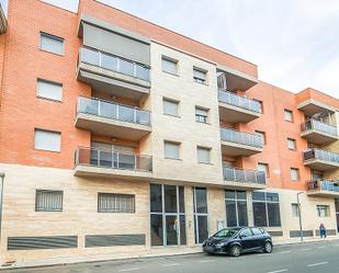 Exterior view of Flat for sale in Móra d'Ebre  with Swimming Pool